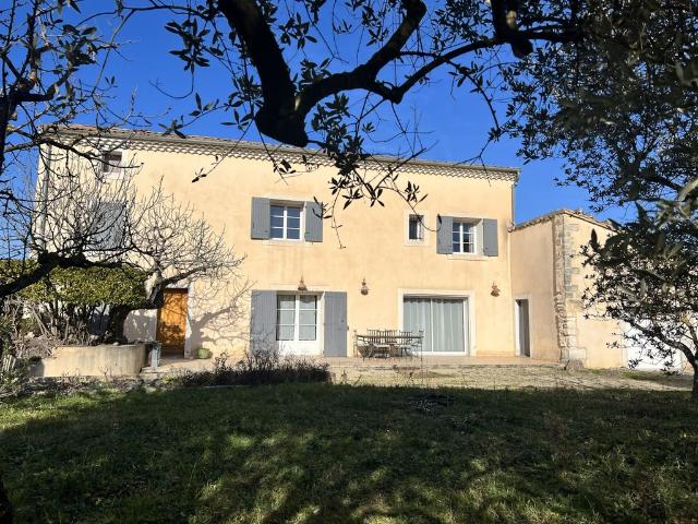 Villa vente à Carpentras, Pernes-les-fontaines