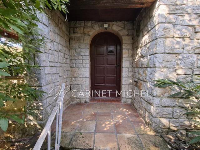 Villa vente à Grasse, Roquefort-les-pins
