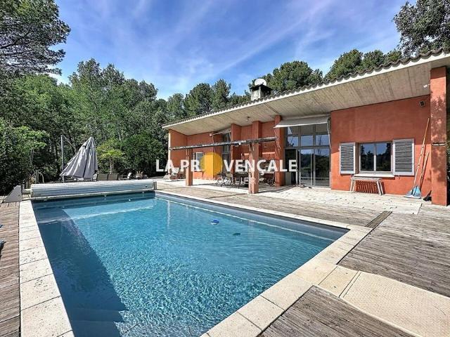 Villa vente à Aix-en-Provence, Trets