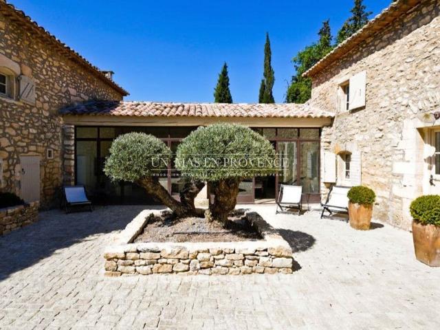 Villa location à Apt, Lacoste