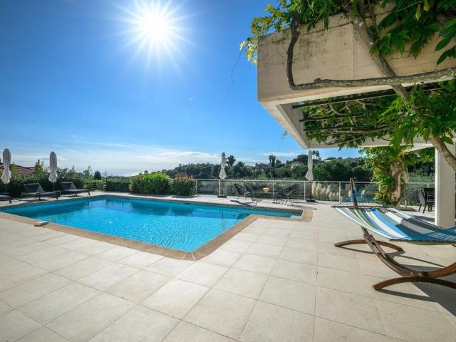 Villa vente à France métropolitaine, Nice