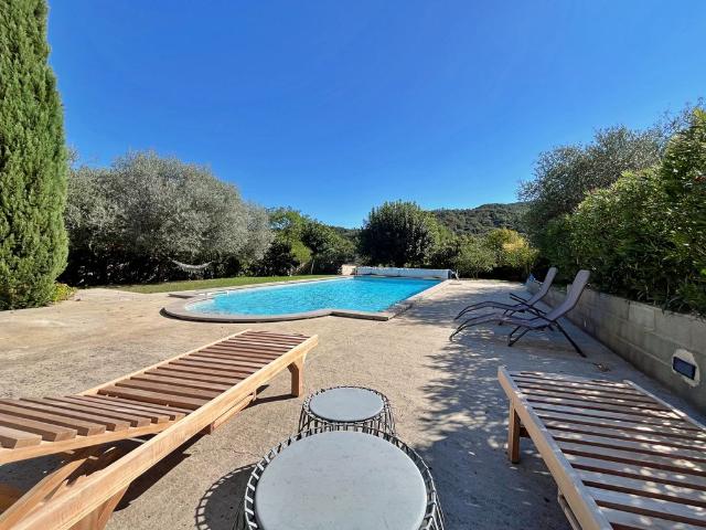 Villa vente à Privas, Viviers