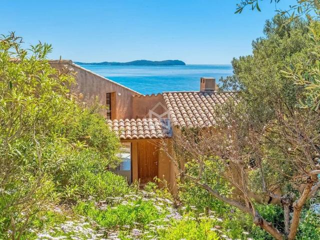 Maison vente à Arrondissement de Toulon, Carqueiranne