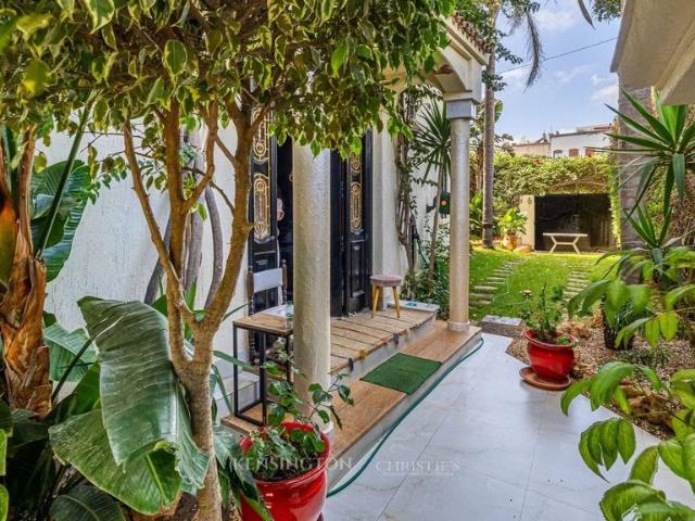 Villa vente à Anfa, Gharb-Chrarda-Beni Hssen