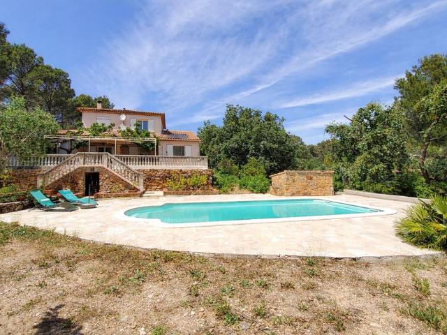 Villa vente à Arrondissement de Toulon, Cuers