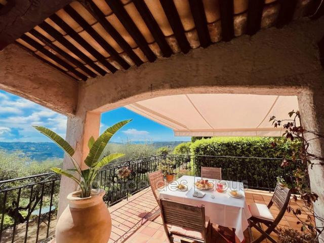 Villa vente à Grasse, Gattières
