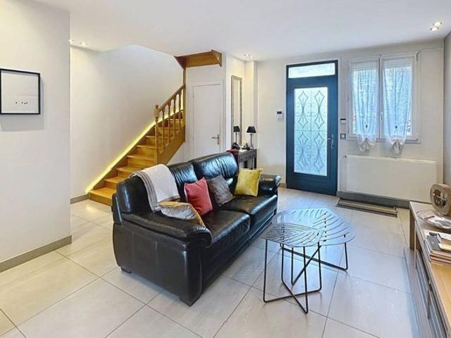 Villa vente à Bobigny, Les Lilas