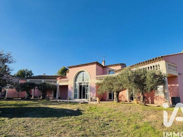 Villa vente à France métropolitaine, Nîmes