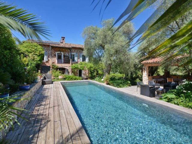 Villa vente à Grasse, Roquefort-les-pins