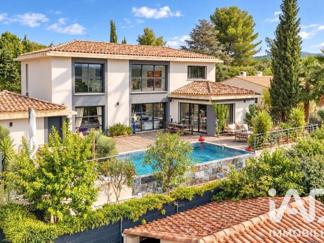 Villa vente à Saint-Cyr-sur-Mer, Var