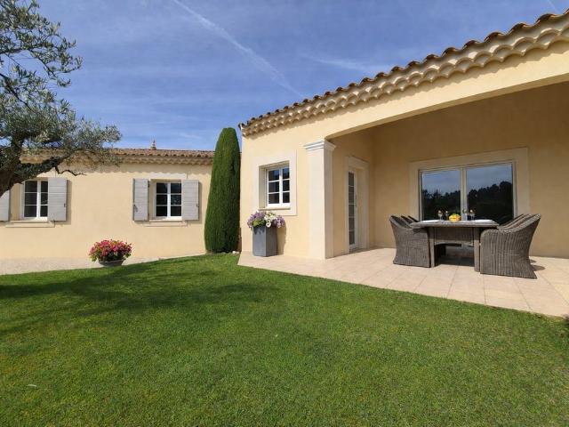 Villa vente à Avignon, Saint-saturnin-lès-avignon