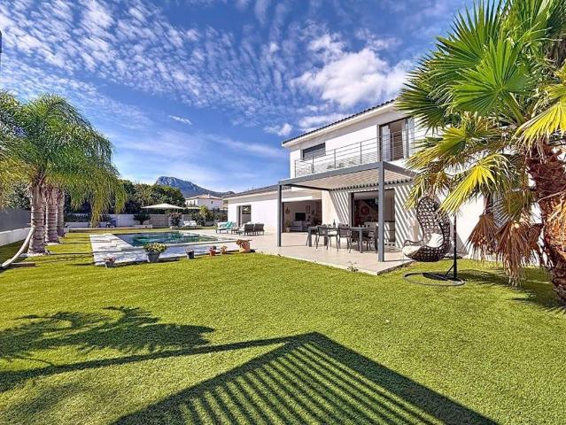 Villa vente à Arrondissement de Toulon, La Farlède