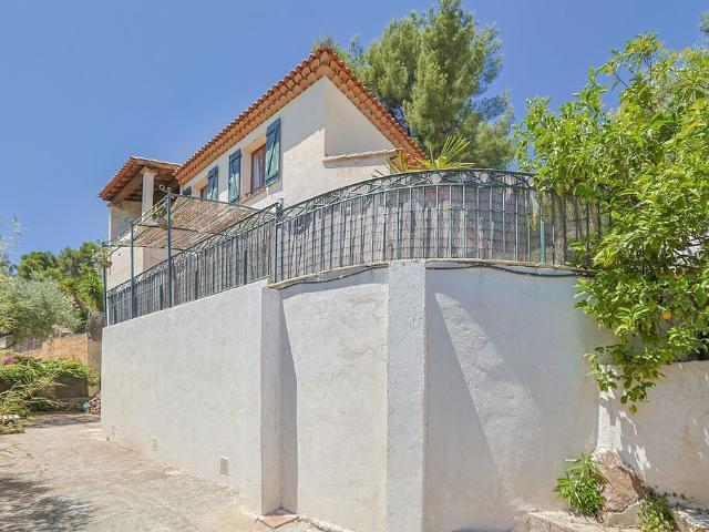 Villa vente à Arrondissement de Toulon, La Farlède