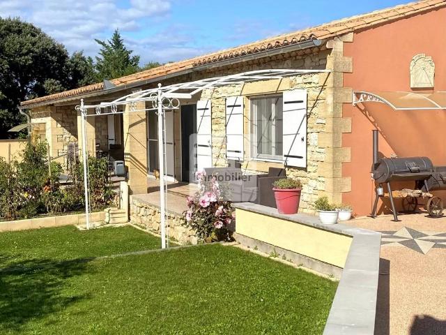 Villa vente à Nîmes, Montaren-et-saint-médiers