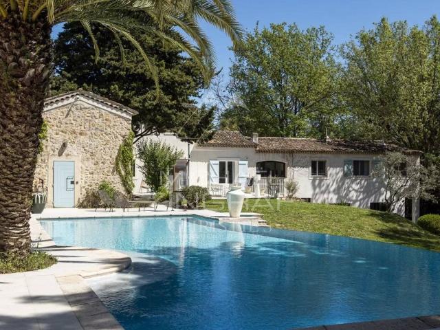 Villa vente à Grasse, Valbonne