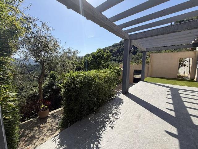 Villa vente à Nice, Berre-les-alpes