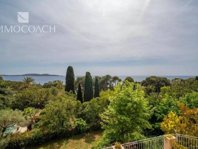 Villa vente à Arrondissement de Toulon, Carqueiranne