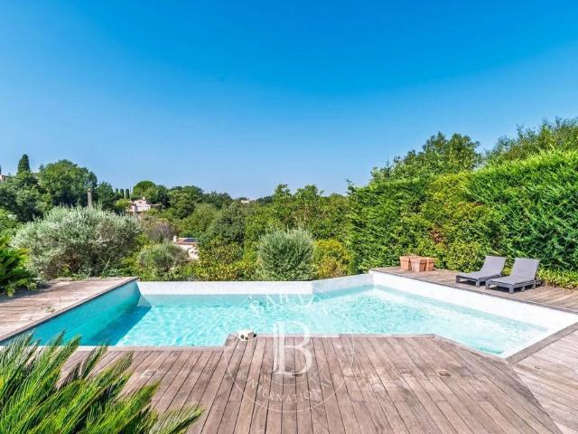 Villa vente à Châteauneuf-Grasse, Alpes-Maritimes