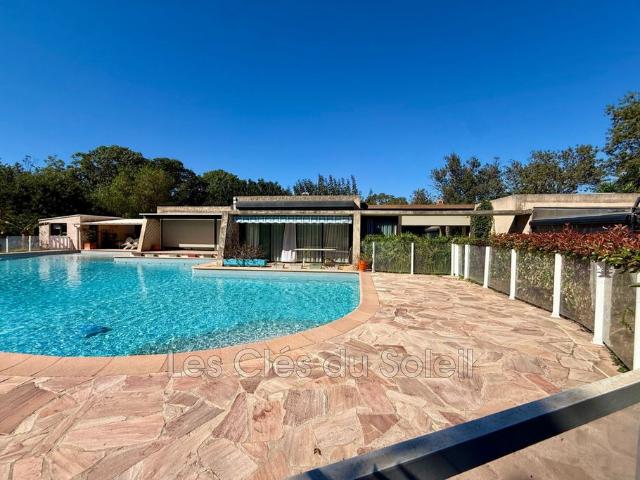 Villa vente à Arrondissement de Toulon, Hyères