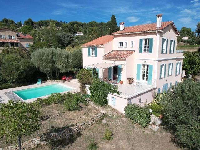 Villa vente à Forcalquier, Le Castellet