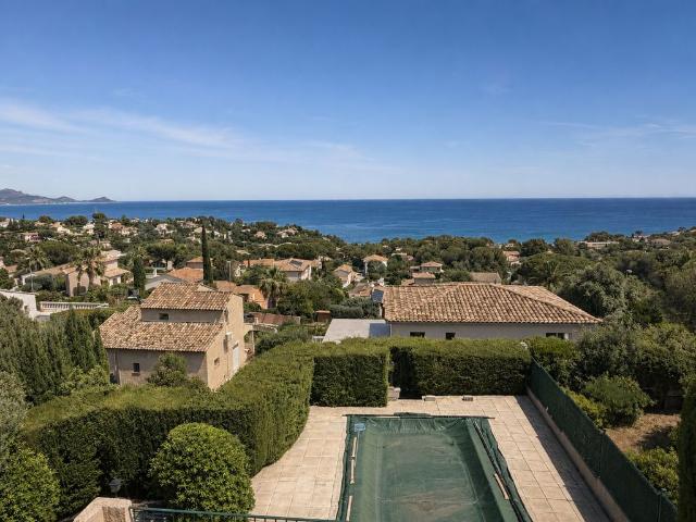 Villa vente à Arrondissement de Draguignan, Roquebrune-sur-argens