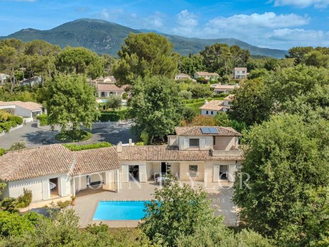Villa vente à Grasse, Roquefort-les-pins