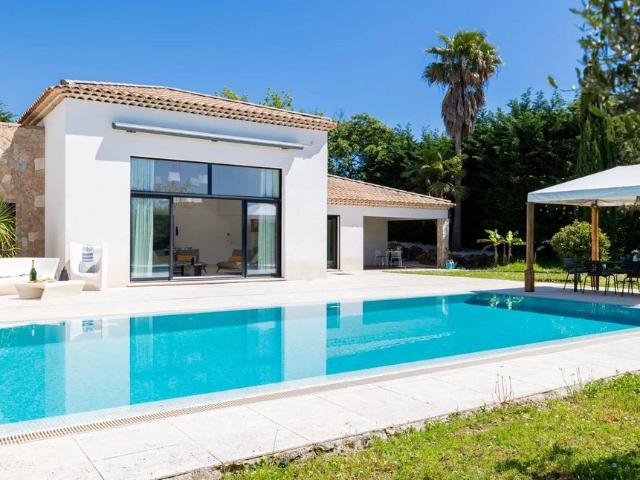 Villa vente à Grasse, Roquefort-les-pins