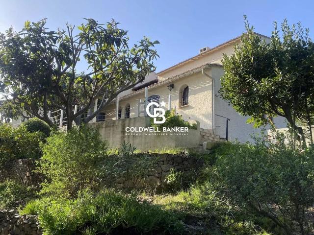 Villa vente à Arrondissement de Toulon, Saint-mandrier-sur-mer