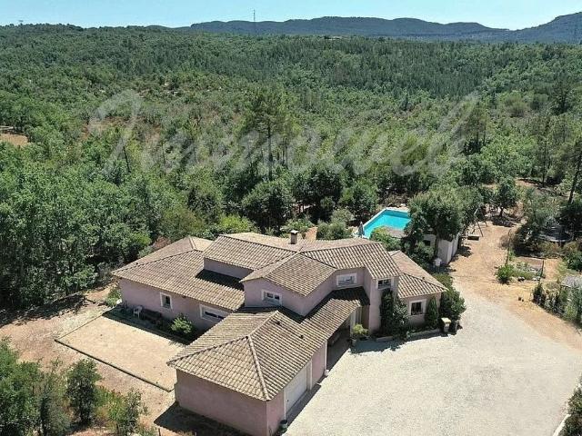 Villa vente à Arrondissement de Draguignan, Saint-paul-en-forêt