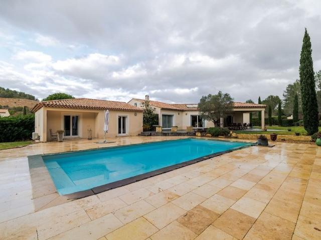Villa vente à Aix-en-Provence, Simiane-collongue