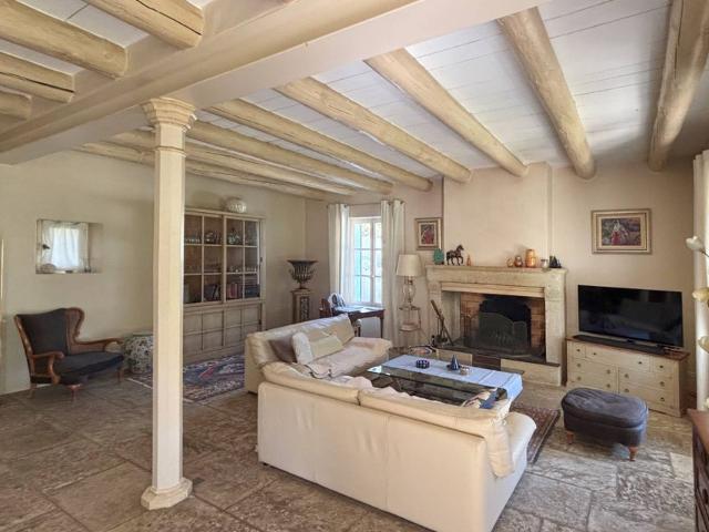 Villa vente à Nîmes, Vers-pont-du-gard