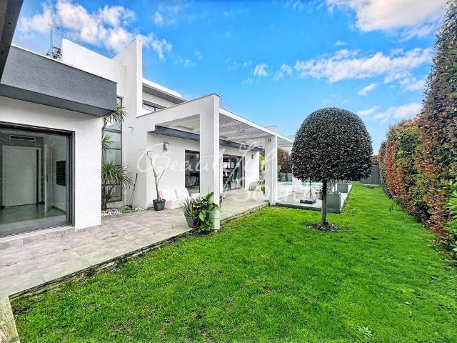 Villa vente à Perpignan, Villeneuve-de-la-raho