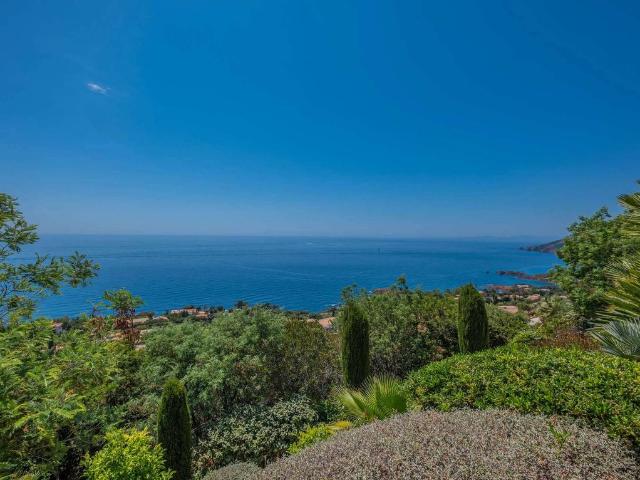 Villa location à Arrondissement de Draguignan, Saint-raphaël