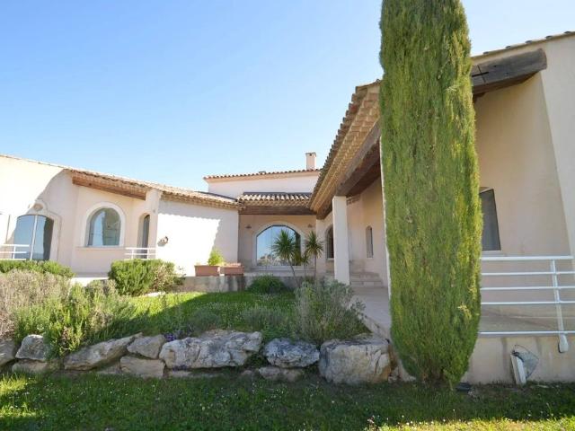 Villa vente à Aix-en-Provence, Aix-en-provence
