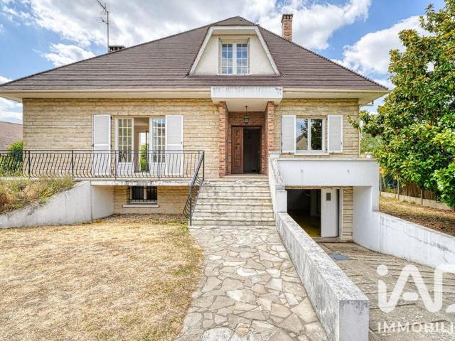 Villa vente à Saint-Germain-en-Laye, Croissy-sur-seine