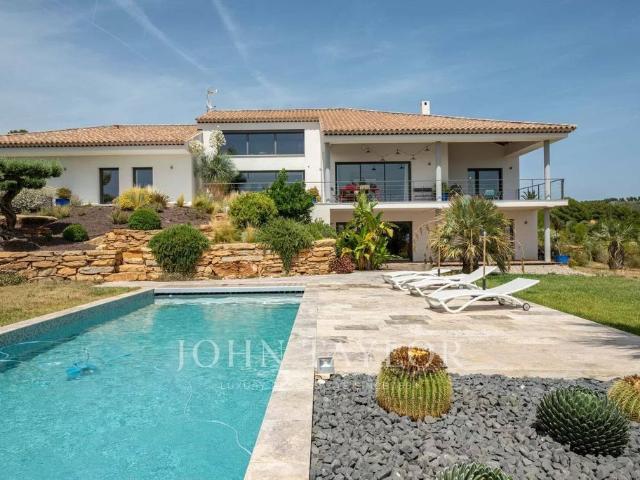 Villa vente à Arrondissement de Toulon, La Cadière-d'azur