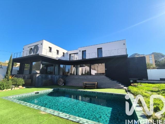 Villa vente à France métropolitaine, Marseille