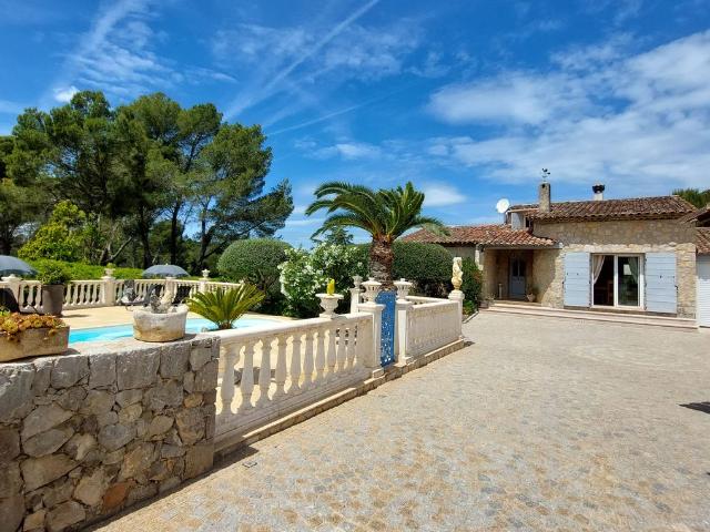 Villa vente à Grasse, Peymeinade