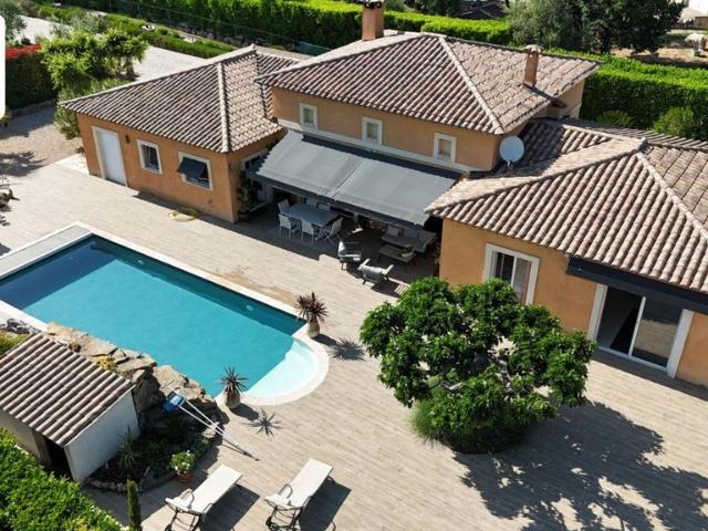 Villa vente à Grasse, Saint-cézaire-sur-siagne