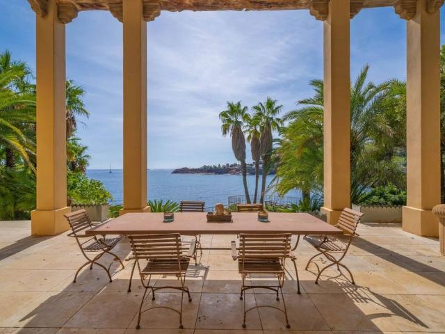 Villa vente à France métropolitaine, Saint-raphaël