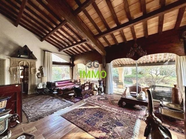 Villa vente à Nîmes, Uzès