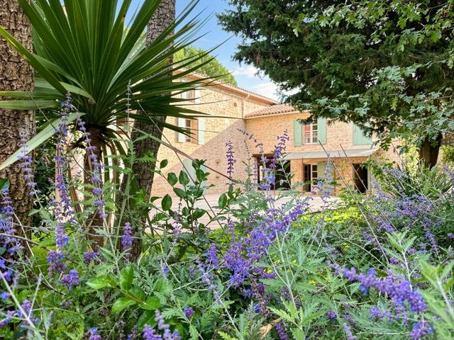 Villa vente à Nîmes, Uzès