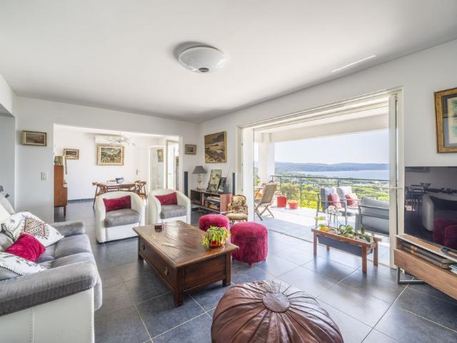 Villa vente à Arrondissement de Draguignan, Cavalaire-sur-mer