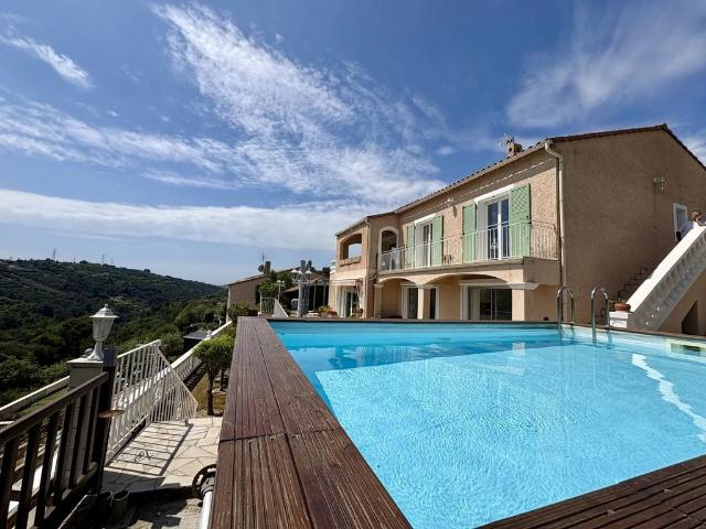 Villa vente à Nice, Colomars