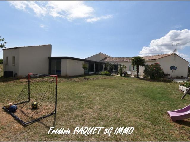 Villa vente à France métropolitaine, Saint-simon-de-pellouaille