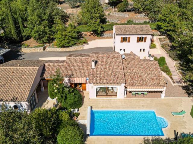 Villa vente à Arrondissement de Draguignan, Saint-paul-en-forêt
