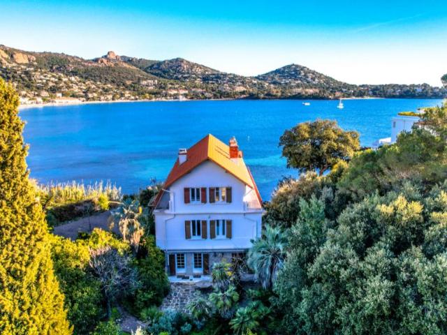 Villa vente à France métropolitaine, Saint-raphaël