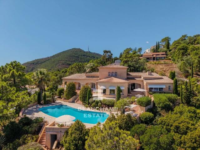Villa vente à Le Trayas, Saint-Raphaël