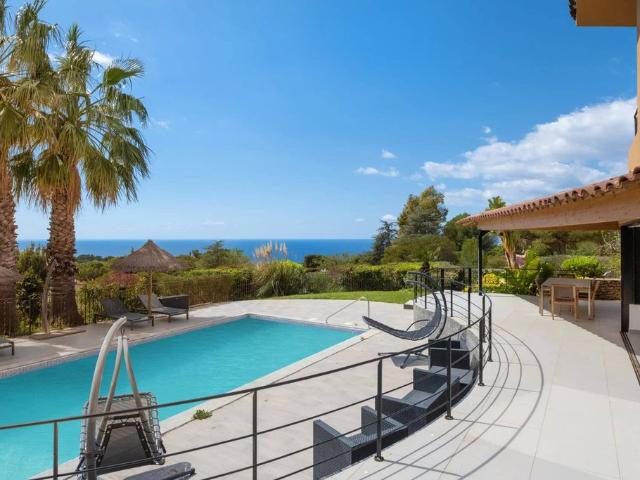 Villa vente à Arrondissement de Toulon, Saint-cyr-sur-mer