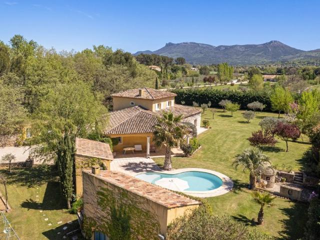 Villa vente à Aix-en-Provence, Trets